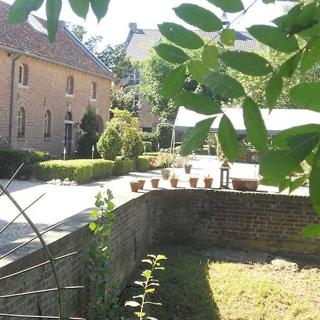Chateau Holtum Hotel Born Esterno foto